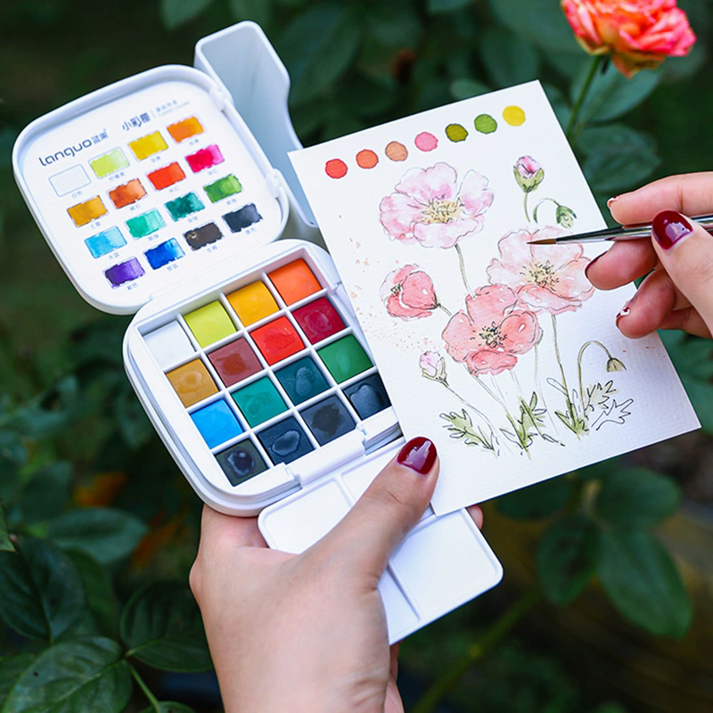 LANGUO 16色水彩絵具セット 旅行用携帯ボックス 水筆 - Watercolor Paint Set Solid Pigment のレビューと価格